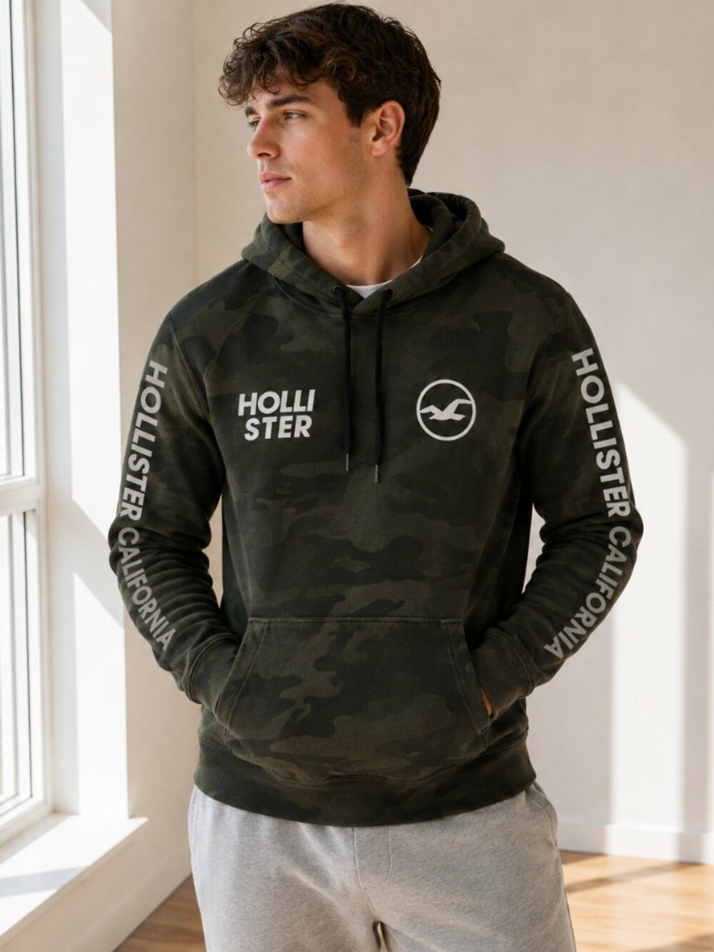 Hollister California Camo Graphic Logo Hoodie Small Y2K